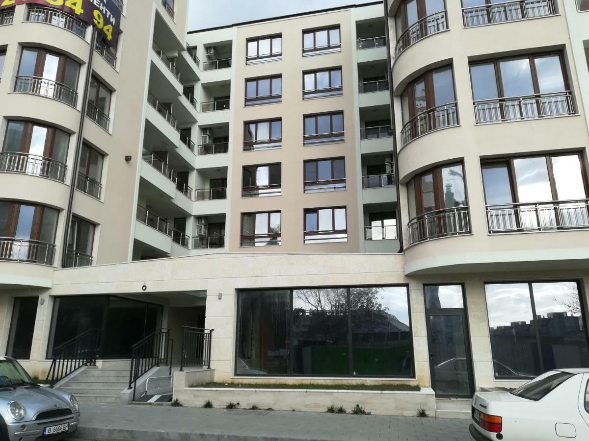 Angelov Апартамент *